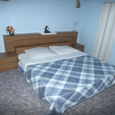 Za Apartment